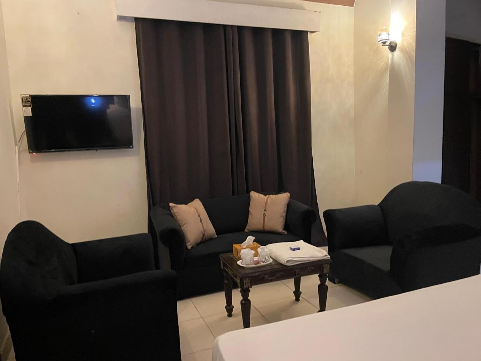 Country Club Motel Lahore Exterior photo